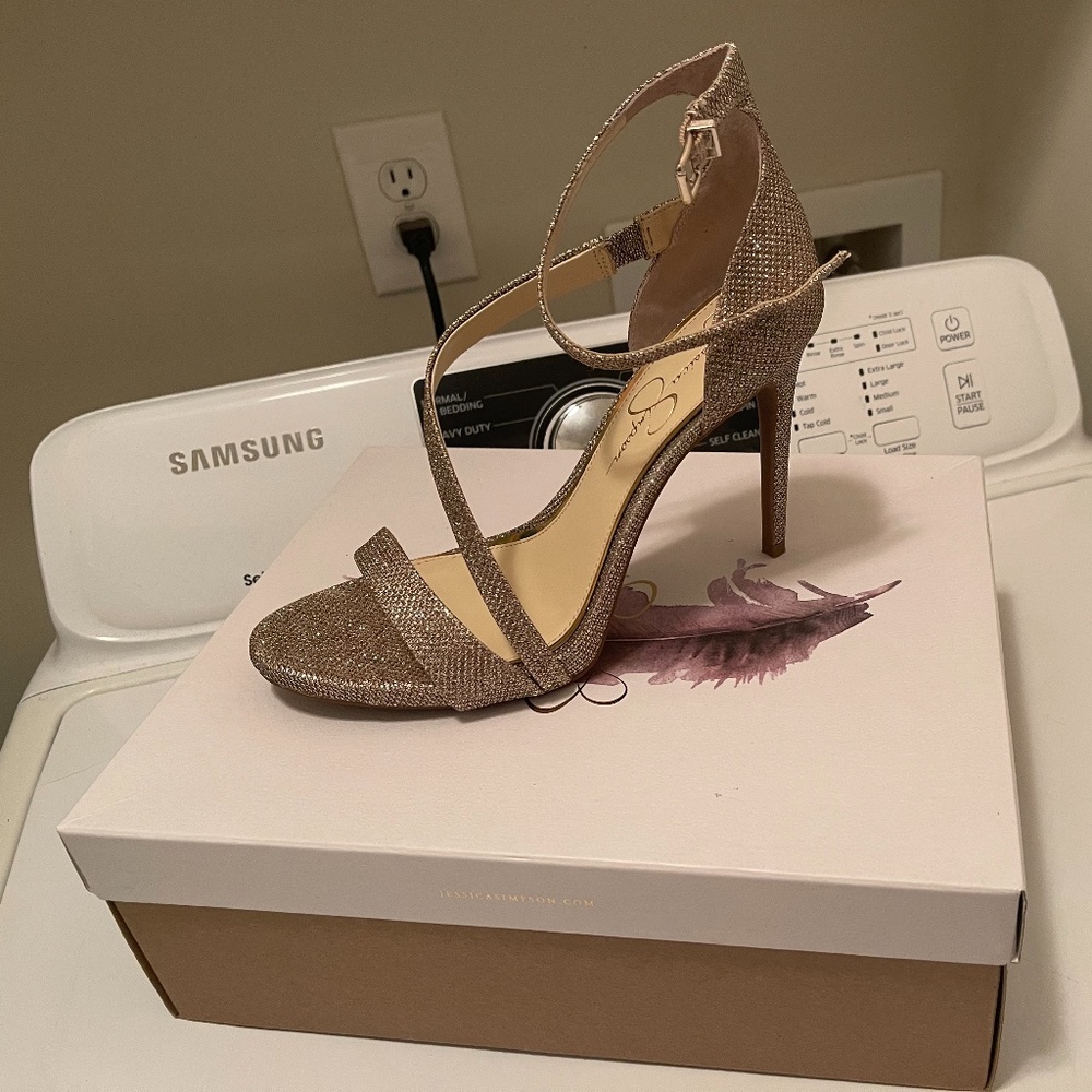 Jessica Simpson Golden Heels